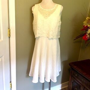 Glamour by Gabriella Skye sz 14. Attached lace overlay, wedding guest.